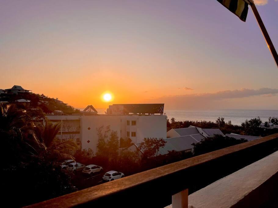 Tropical Vibes Apartment Saint-Gilles Les Bains Exterior photo